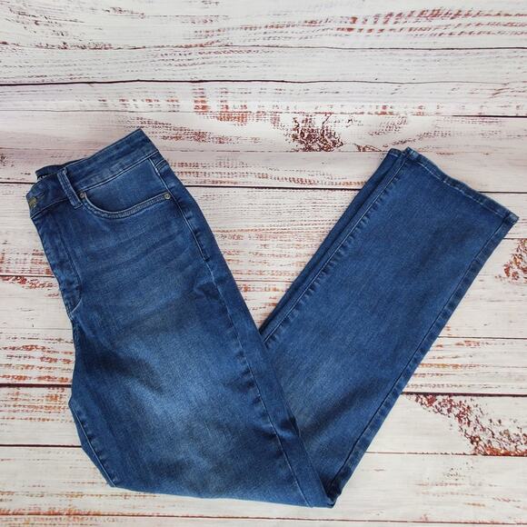 NYDJ Curves 360 Jeans Fit is Everything Denim in Heavenly Size 6 - Picture 8 of 13